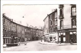 LANGOGNE - Boulevard Général De Gaulle Et Fontaine De Marc - Langogne