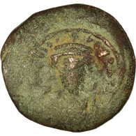 Monnaie, Phocas, Follis, 606-607, Constantinople, TB, Cuivre, Sear:640 - Bizantine