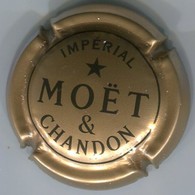 CJ-CAPSULE-CHAMPAGNE MOET & CHANDON N°224a-or Foncé - Moet Et Chandon