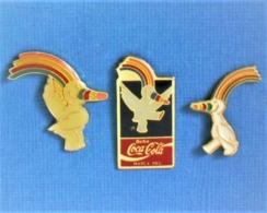 3 PIN'S //  ** COCA COLA / CURRO  MASCOTTE SEVILLA '92 EXPO UNIVERSELLE SÉVILLE ** . (®© S.E.©Expo'92 Bertoni Milano) - Coca-Cola