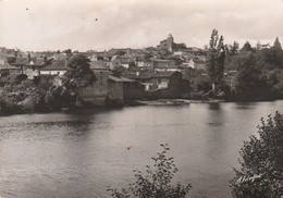 AVAILLES LIMOUZINE. - Vue Générale. CPM Dentelée - Availles Limouzine