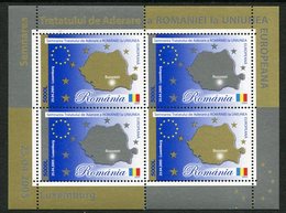 ROMANIA 2005 Signing Of EU Accession Agreement Block  MNH / **.  Michel 354 - Unused Stamps