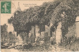 SAINT SAUVEUR : Ermitage : Extérieur De La Chapelle - Limay