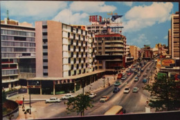 CPSM, Avenida Urdaneta, CARACAS-VENEZUELA, Con Animación, (automóviles, Letreros Comerciales "Fiat", "Gaggia" ...) - Venezuela