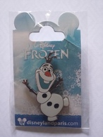 Pin's DISNEY - Olaf - Disney