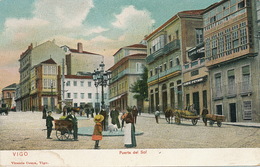 Vigo Puerta Del Sol  Edicion Vicente Coma . Dos Non Divisé Avant 1903 - Pontevedra