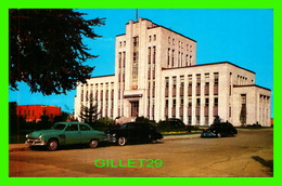 SHAWINIGAN, QUÉBEC - HOTEL DE VILLE - ANIMÉE DE VIEILLE AUTOS - LORANGER & ROUSSEAU - CARLE'S - - Trois-Rivières