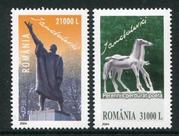 ROMANIA 2004 Sculptures  MNH / **.  Michel 5863-64 - Unused Stamps