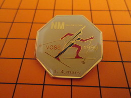 BRO120 Pas Pin's Mais BROCHE état Neuf : SPORTS / BIATHLON  VOSS 1990 - Biathlon