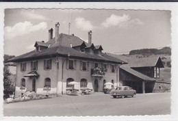 La Roche, Hôtel De La Croix Blanche. Voiture - La Roche