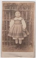 Cdv Photo Originale XIXème Petite Fille Belle Robe Anonyme Cdv2917 - Old (before 1900)
