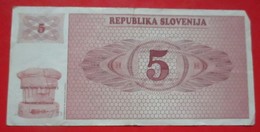 X1- 5 Tolarjev, Tolar 1990. Slovenia - Five Tolarjev, Circulated Banknote. - Slovénie