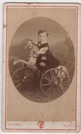 Cdv Photo Originale XIXème Enfant Cheval De Bois Vélo Tricycle Par Touzery Orleans Cdv2922 - Alte (vor 1900)