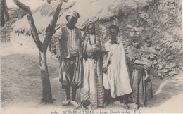 AK Scènes Types Jeune Fiancés Arabes Mauresque Bédouine Arabe Arabien Afrique Africa Vintage Tunisie Algerie Maroc ? - Afrique