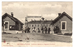 Delcampe - BRUYERES (88) - Entrée Des Casernes Du 5e Régiment D' Artillerie - Ed. Cliché Voinet, Bruyères - Bruyeres