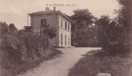 13 / BANLIEUE MARSEILLE / LA POMME / LA GARE / EDIT MARIUS ROBERT - Saint Marcel, La Barasse, Saintt Menet