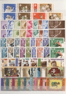 Alle Welt: 1966/1972, Ten Similar Collections Of Only Complete MNH Issues In A Well Filled Stockbook - Collections (without Album)