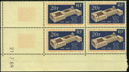 Neuf Sans Charnière N° 32, 20F O.I.T. 2 Blocs De 4 Coins Datés 18/7/69 Et 21/7/69, TB - Sonstige & Ohne Zuordnung