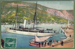 CPA Vue Rare - ALPES MARITIMES - MENTON - PORT DE GARAVAN - Voilier De La Royal Navy A Quai, White Ensign - - Menton