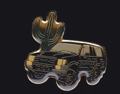 61562-Pin's.toyota Runner.4X4.cactus. - Toyota