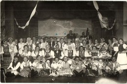 T3 1938 Alsószalánk, Nizné Slovinky; Falubeliek Népviseletbe öltözve, Csoportkép / Villagers In Folk Costumes, Group Pho - Otros & Sin Clasificación