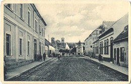 ** T2/T3 Szakolca, Skalica; Fő Utca, üzlet, Templom. G. Jilovsky Kiadása / Main Street, Shop, Church (kopott Sarkak / Wo - Otros & Sin Clasificación