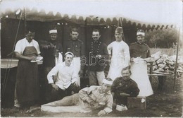 * T1/T2 Hadgyakorlaton. Schäffer Armin Felvétele / WWI K.u.K. Military Maneuver, Soldiers. Group Photo - Ohne Zuordnung