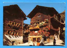 OLI327, Evolène, Vieux Chalets Typiques, Val D'Hérens, 9244, GF, Circulée 1970 Timbre Décollé - Evolène