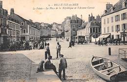 Belle Ile En Mer       56      Le Palais.       Place De La République Et Avenue Carnot    (voir Scan) - Belle Ile En Mer