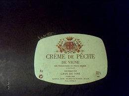 étiquette  Neuve Crème De Pèche De Vigne Cave De Viré à Viré 71 - Alcoholes Y Licores