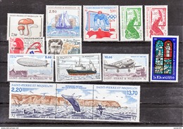 Saint Pierre Et Miquelon  1988 Année Complète Poste 486 496 Et PA 66 67 Neuf ** MNH Sin Charmela Cote 31.3 - Annate Complete