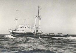 IJmuiden, Rederij Wijsmuller, Oceangoing Motor Tug "Jacob Van Heemskerk"   (scheepvaart) - IJmuiden