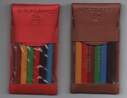 2 Petites Pochettes De Crayon De Coloriage Pour Enfants/AIR FRANCE/Cadeaupublicitaire / Vers 1950    JE241 - Autres & Non Classés