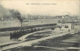 ALFORTVILLE - Le Barrage Et L'écluse, Un Remorqueur. - Remorqueurs