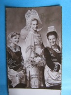 1950 Bonne Année Format "mignonnette" Carte-photo Reines Filets Bleus Concarneau Coiffe Costume Bigouden Ed REMA Quimper - New Year