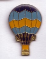 E31 Pin's MONTGOLFIÈRE BALLOON  Signé MIKADO Achat Immédiat - Montgolfières