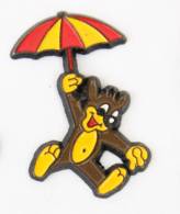 Pin's PIF Le Chien Volant Avec Un Parapluie - FF -  J147 - BD