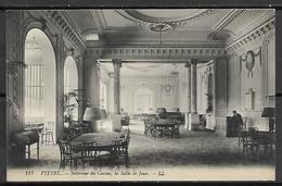 VITTEL    -   Intérieur  Du  Casino,  La  Salle  De  Jeux. - Vittel