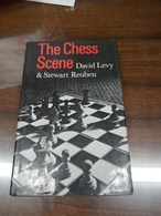 The Chess Scene, David Levy And Stewart Reuben, Faber And Faber, London. 1974 (20,50x13,5 Cm) - In Fine Quality Except F - Other & Unclassified