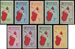 ** MADAGASCAR PA 16/24 : Série De 1941 Avec Variété POINT Sous AERIENNE, TB, Cote Maury - Other & Unclassified