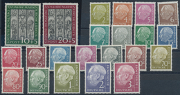 Bundesrepublik Deutschland: 1949/1956, Meist Postfrischer, Teils Auch Gestempelter Bestand Auf Steck - Colecciones