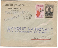 Madagascar Lettre Avion Airmail Cover Tananarive 1946 ? Banque Bank Banco - Brieven En Documenten