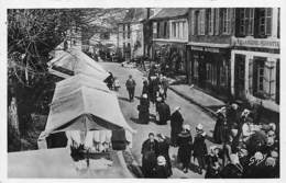 Gourin        56          Le Marché Place De La Fontaine   En  1948           (Voir Scan) - Gourin