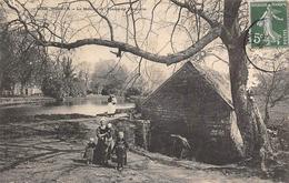 Gourin        56          Moulin Et Etang De Tronjoly               (Décollée Voir Scan) - Gourin