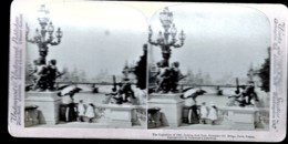 RARE  PHOTO VÉRITABLE STEREOSCOPIQUE EN 1900- EXPOSITION UNIVERSELLE DE 1900 A PARIS- PONT ALEXANDE III ANIMÉ - Cartes Stéréoscopiques