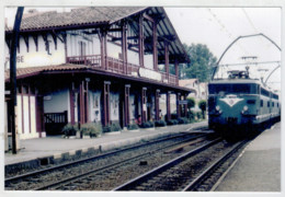 FRANCIA    HENDAYE     TRAIN- ZUG- TREIN- TRENI- GARE- BAHNHOF- STATION- STAZIONI    2 SCAN  (NUOVA) - Trenes