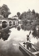 LA TRIMOUILLE   - Pont Sur La Benaize. CPM Dentelée Rare - La Trimouille