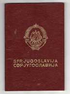 Yugoslavia SFRJ; Passport For Woman; Some Pages Are Torn, Check The Photos;  REISEPASS PASSAPORTO - Documentos Históricos