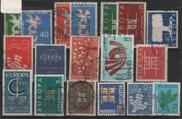 EUR 52 - Lot De 18 Timbres Europa Oblitérés - Sammlungen