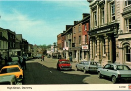 Daventry (Northamptonshire) High Street, National Westminster Bank - Postard N° D. 3102 - Northamptonshire